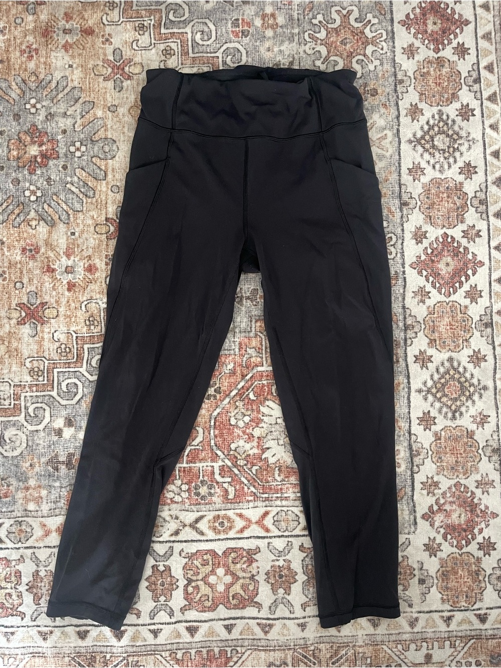 Black Lululemon Leggings 8